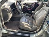 Volkswagen Passat 2004 годаүшін2 200 000 тг. в Алматы