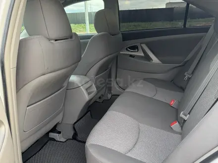 Toyota Camry 2011 года за 4 400 000 тг. в Актобе – фото 9