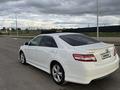 Toyota Camry 2011 годаүшін4 400 000 тг. в Актобе – фото 2