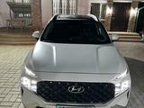 Hyundai Santa Fe 2023 года за 25 000 000 тг. в Уральск – фото 3