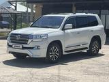 Toyota Land Cruiser 2015 года за 31 000 000 тг. в Шымкент – фото 2