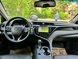 Toyota Camry 2021 годаүшін16 500 000 тг. в Шымкент – фото 2