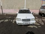 Mercedes-Benz C 180 1994 года за 1 500 000 тг. в Кокшетау – фото 2