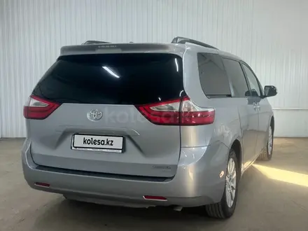 Toyota Sienna 2017 года за 12 128 400 тг. в Астана – фото 3