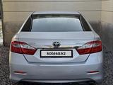 Toyota Camry 2013 года за 7 800 000 тг. в Кулан – фото 2