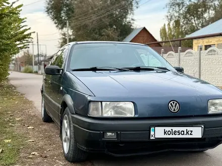 Volkswagen Passat 1988 года за 1 600 000 тг. в Алматы – фото 4