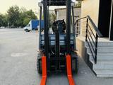 Toyota  8F 2008 годаүшін3 000 000 тг. в Шымкент – фото 2