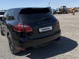 Porsche Cayenne 2011 года за 17 900 000 тг. в Актобе – фото 3
