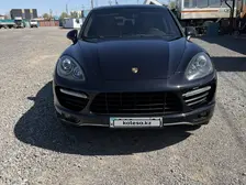 Porsche Cayenne, 2011