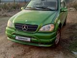 Mercedes-Benz ML 320 2002 годаүшін4 200 000 тг. в Уральск – фото 4