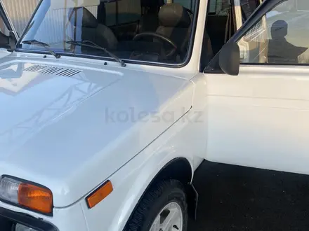 ВАЗ (Lada) Lada 2121 2014 года за 2 200 000 тг. в Есик – фото 6