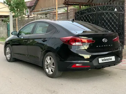 Hyundai Elantra 2019 года за 6 500 000 тг. в Алматы – фото 3