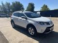 Toyota RAV4 2014 года за 9 500 000 тг. в Уральск – фото 2