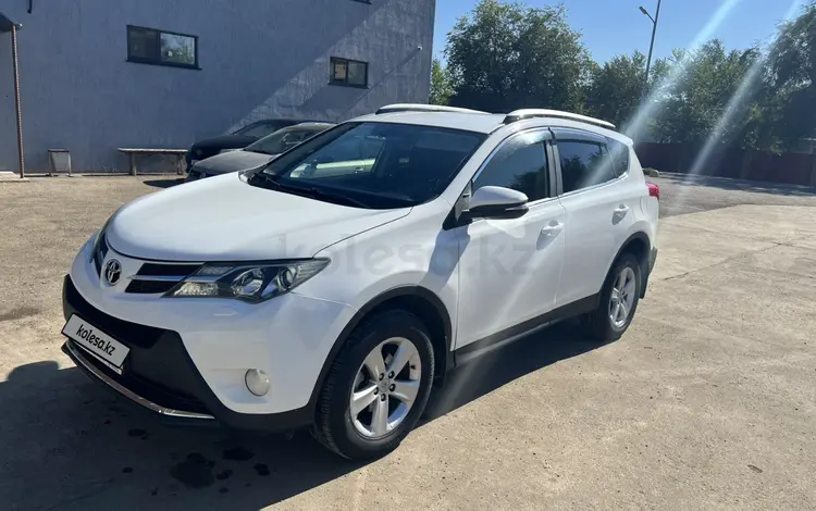 Toyota RAV4 2014 года за 9 500 000 тг. в Уральск