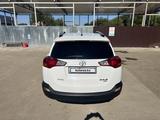 Toyota RAV4 2014 года за 9 500 000 тг. в Уральск – фото 5