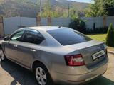 Skoda Octavia 2017 года за 11 000 000 тг. в Алматы – фото 4