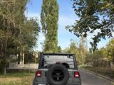 Jeep Wrangler 2021 года за 29 900 000 тг. в Алматы – фото 5