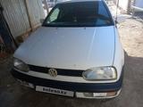 Volkswagen Golf 1994 года за 1 000 200 тг. в Атырау – фото 2