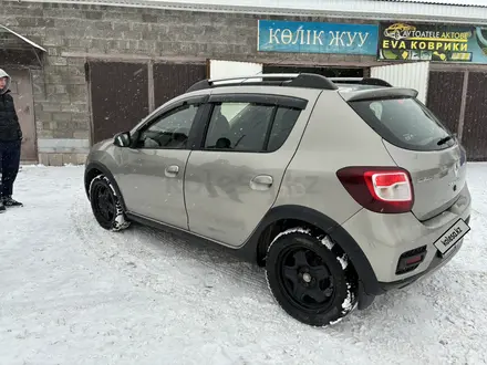 Renault Sandero Stepway 2015 года за 4 000 000 тг. в Актобе – фото 3