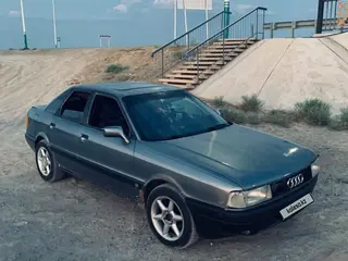 Audi 80, 1990