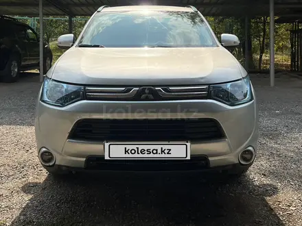 Mitsubishi Outlander 2013 года за 8 500 000 тг. в Алматы – фото 9