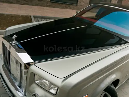 Rolls-Royce Phantom 2004 года за 58 000 000 тг. в Алматы – фото 9