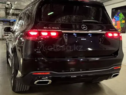 Mercedes-Benz GLS 450 4MATIC 2025 года за 71 000 000 тг. в Алматы – фото 6