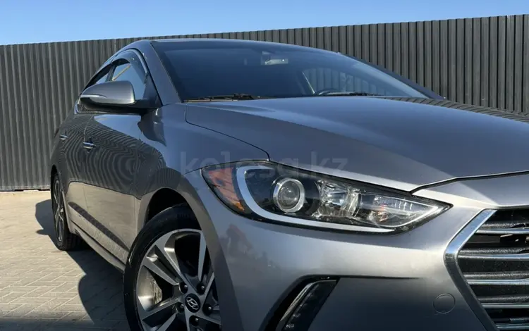 Hyundai Elantra 2017 года за 5 500 000 тг. в Актау