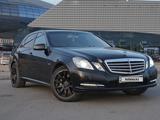 Mercedes-Benz E 200 2012 годаүшін9 000 000 тг. в Семей – фото 3