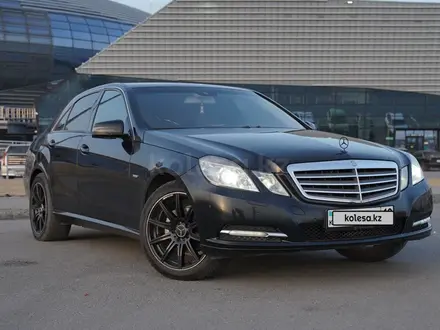 Mercedes-Benz E 200 2012 года за 9 000 000 тг. в Семей – фото 3