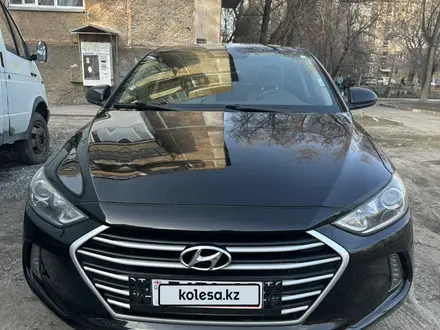 Hyundai Elantra 2017 года за 4 900 000 тг. в Темиртау – фото 2