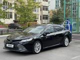 Toyota Camry 2020 года за 17 500 000 тг. в Астана