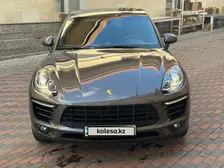Porsche Macan, 2016