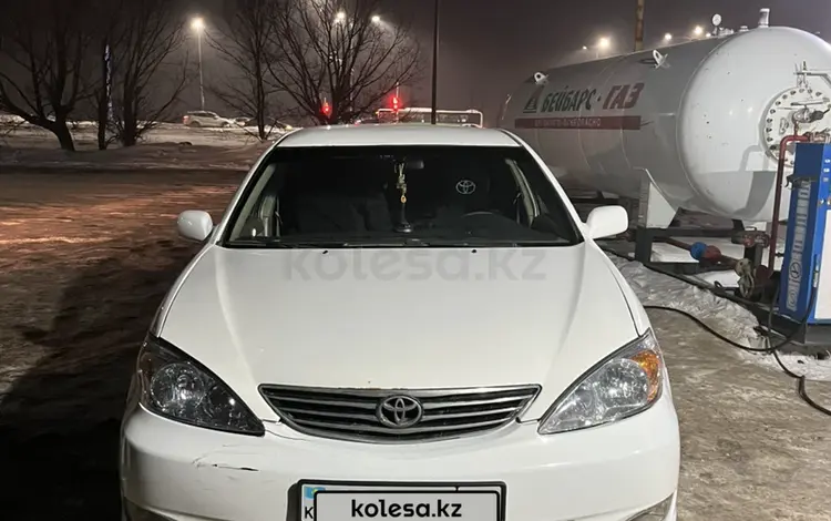 Toyota Camry 2003 годаүшін3 800 000 тг. в Астана