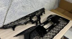 РЕШЕТКА В БАМПЕР НА TOYOTA CAMRY 70 XSE SE АМЕРИКАНЕЦ за 1 500 тг. в Алматы – фото 3