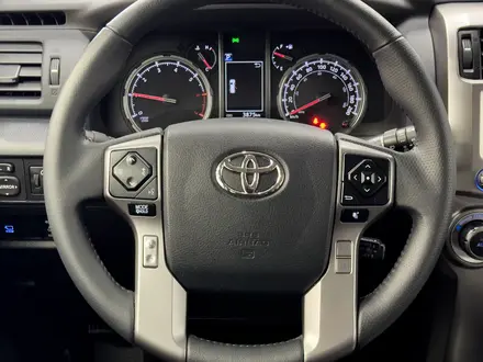 Toyota 4Runner 2022 года за 38 400 000 тг. в Астана – фото 13