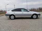 Toyota Avensis 1998 года за 3 600 000 тг. в Актобе – фото 2