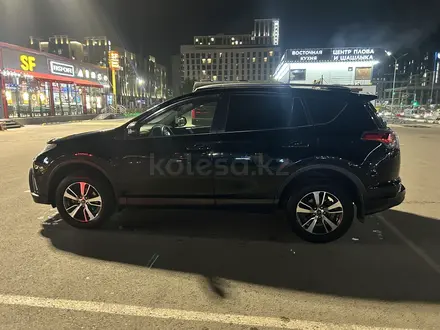 Toyota RAV4 2016 года за 10 500 000 тг. в Астана – фото 11