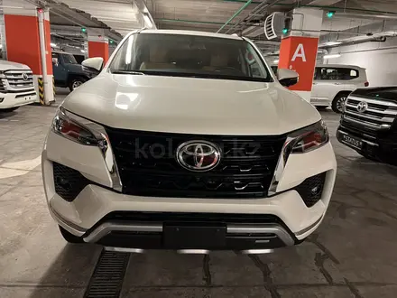 Toyota Fortuner 2023 года за 28 700 000 тг. в Алматы – фото 4