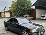 Mercedes-Benz E 220 1991 года за 3 800 000 тг. в Шымкент
