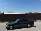 Mercedes-Benz E 220 1991 года за 3 800 000 тг. в Шымкент – фото 5