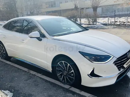 Hyundai Sonata 2022 года за 13 300 000 тг. в Алматы – фото 6