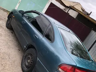Mazda Cronos