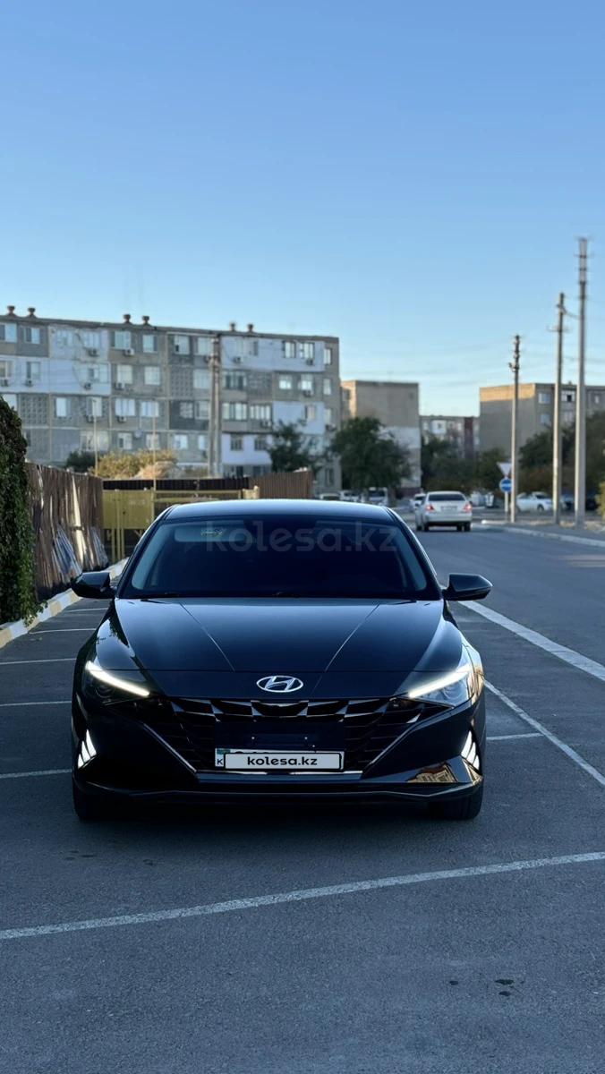 Hyundai Elantra 2021 г.