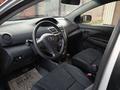 Toyota Yaris 2011 годаүшін4 300 000 тг. в Алматы – фото 4