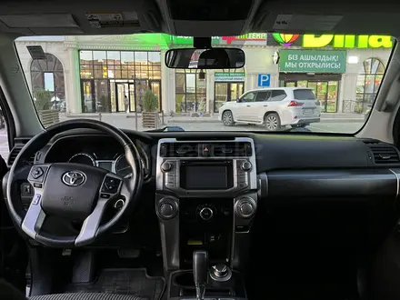 Toyota 4Runner 2016 года за 13 888 888 тг. в Актау – фото 3