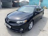 Toyota Camry 2012 года за 8 000 000 тг. в Тараз – фото 2