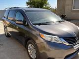 Toyota Sienna 2014 года за 8 955 555 тг. в Актау – фото 4