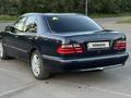 Mercedes-Benz E 320 1999 годаfor4 000 000 тг. в Караганда – фото 22