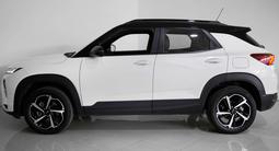 Chevrolet TrailBlazer 2021 года за 8 950 000 тг. в Алматы – фото 2